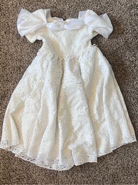 Vintage 90s White Lace Flower Girl Dress 5-6